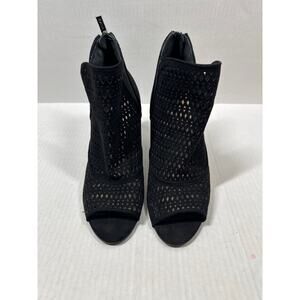 Unisa Womens Black Suede Open Toe Back Zip Casual Heeled Ankle Booties Size 8.5